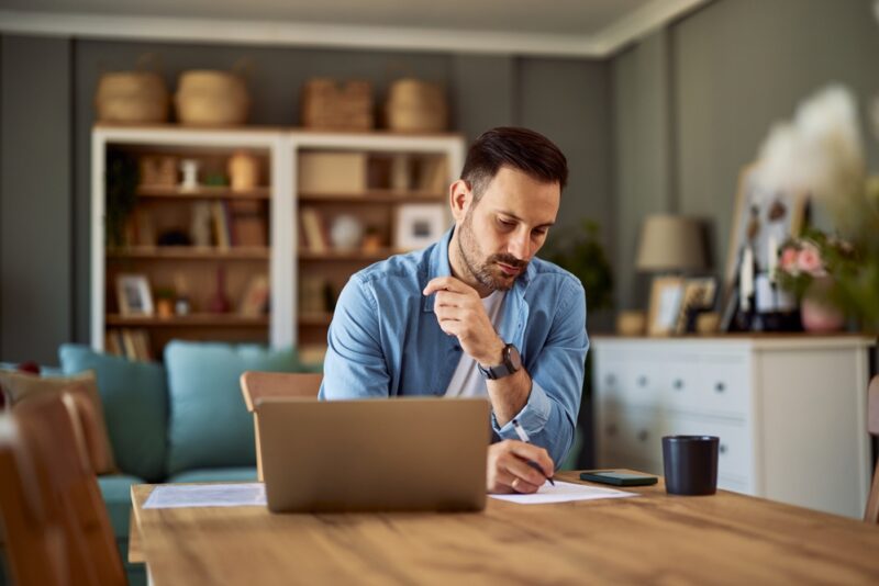 Man researching what is an automated online business
