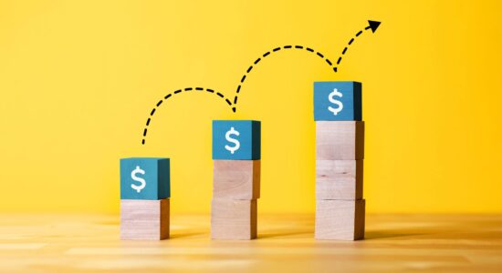 How to Invest in Small Businesses Online